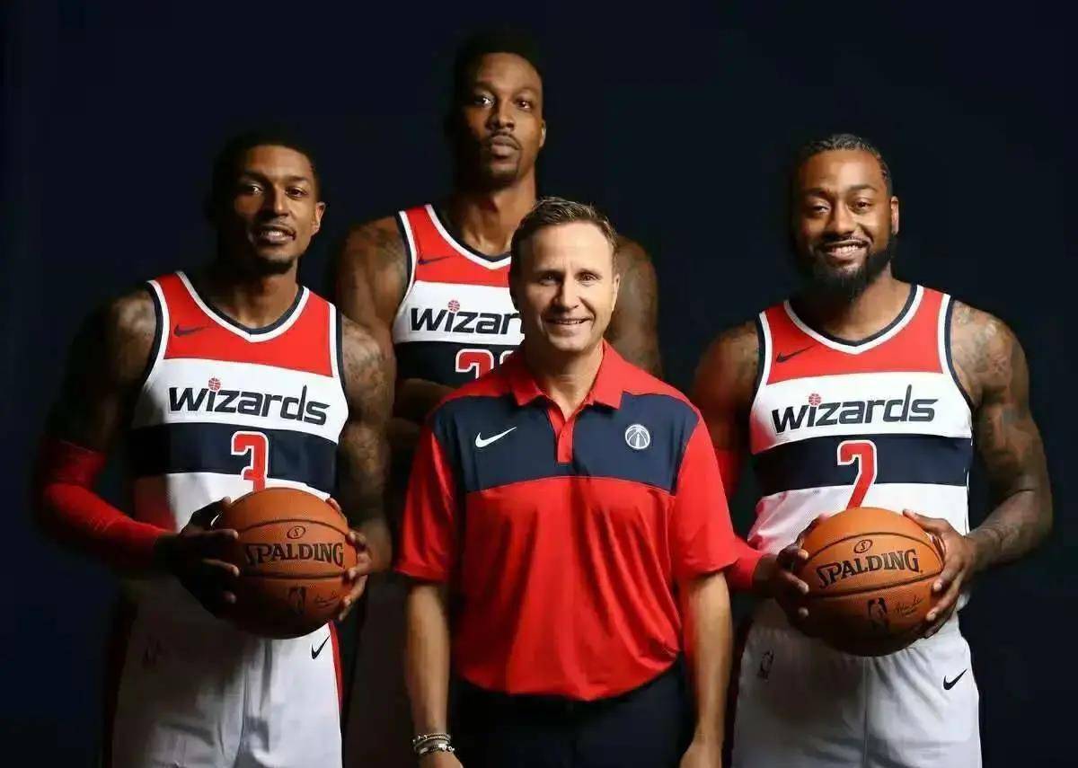 重磅！波尔图今夜止住颓势冲刺阶段多特蒙德调整名单以备法国杯，华盛顿奇才临场应变备战CBA常规赛的简单介绍